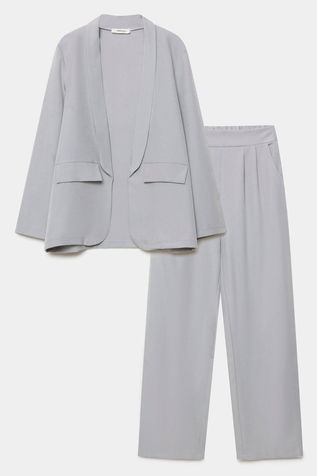 Relaxed Power Suit