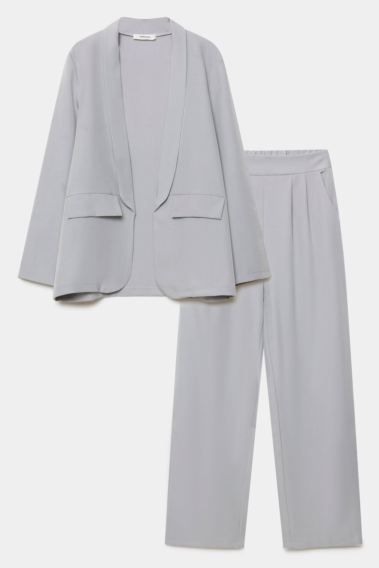 Relaxed Power Suit