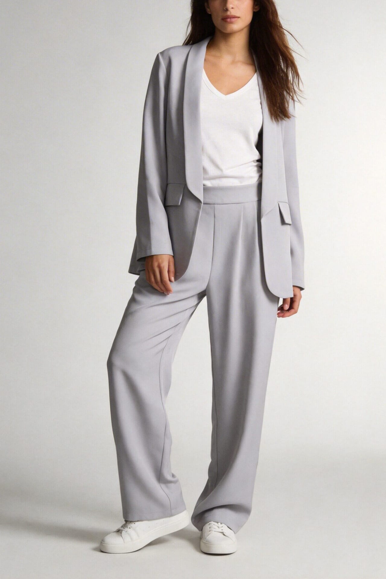 Relaxed Power Suit